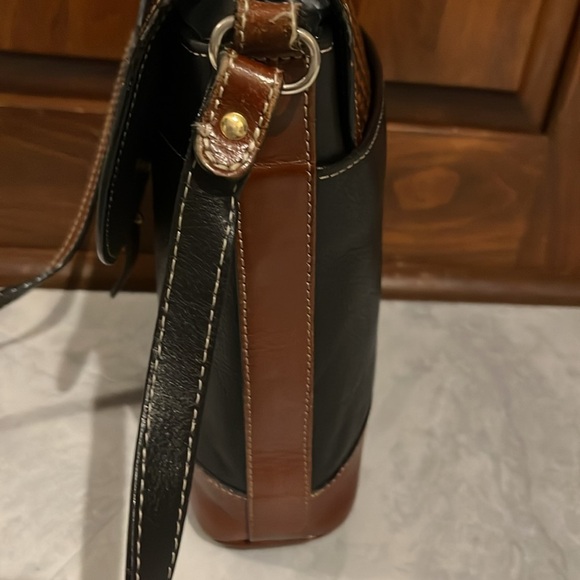 Bally  vintage bag   woven leather flap Italian leather   Black & brown   EUC - Picture 6 of 17